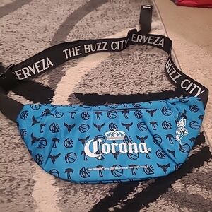 Corona Extra Beer Fanny Pack The Buzz City Charlotte Hornets NWOT